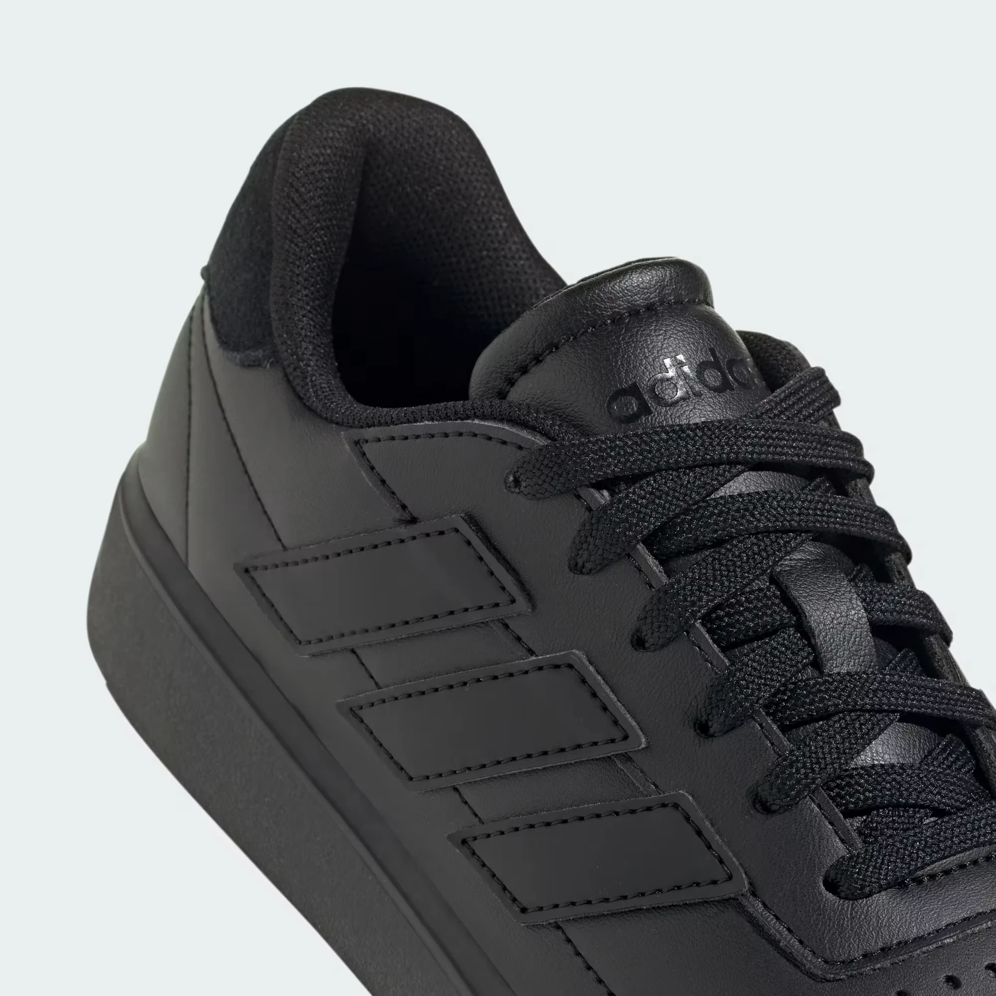 ADIDAS COURTBLOCK (Original) 8