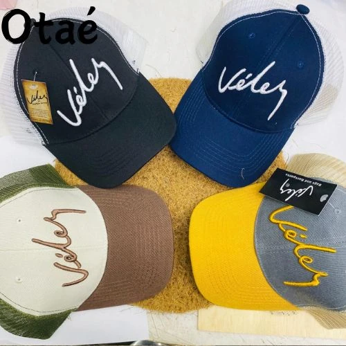 Gorra Unisex Bordada Velez