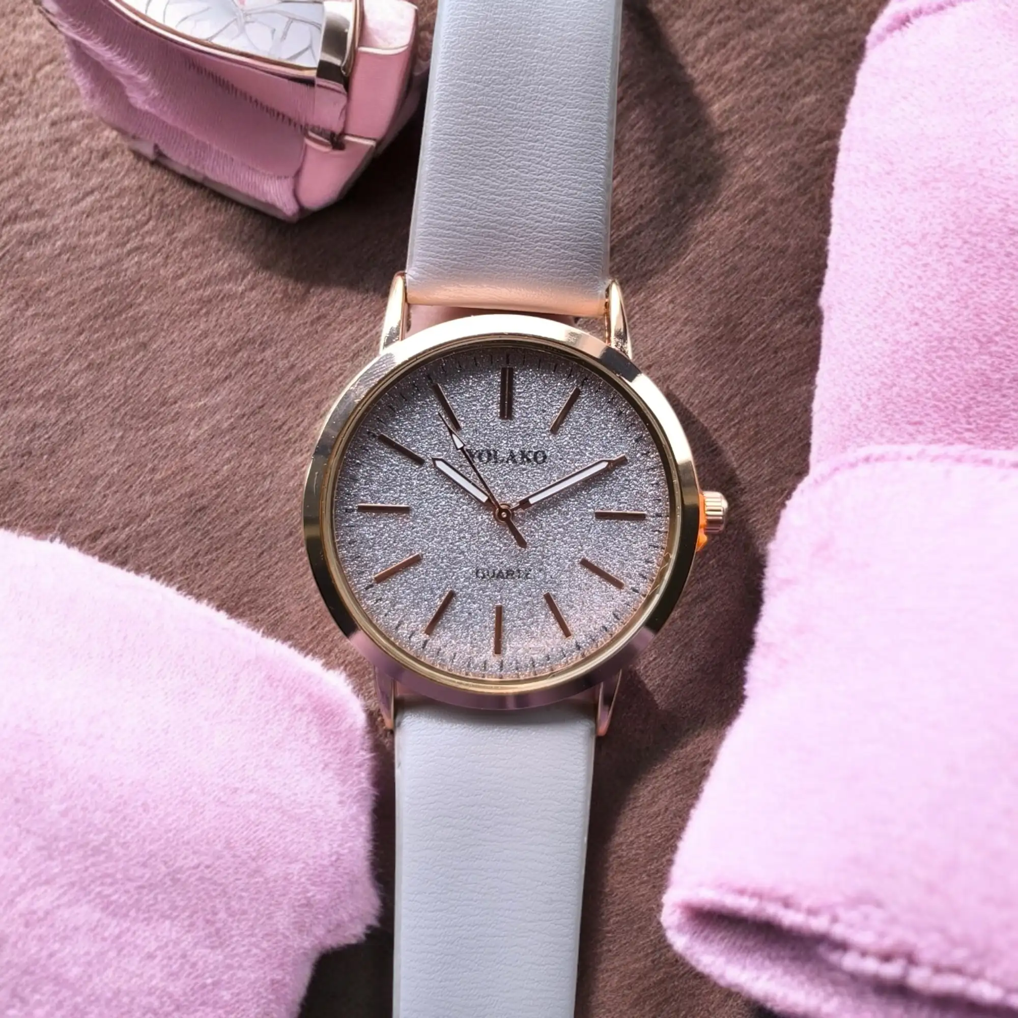 Reloj lila  3