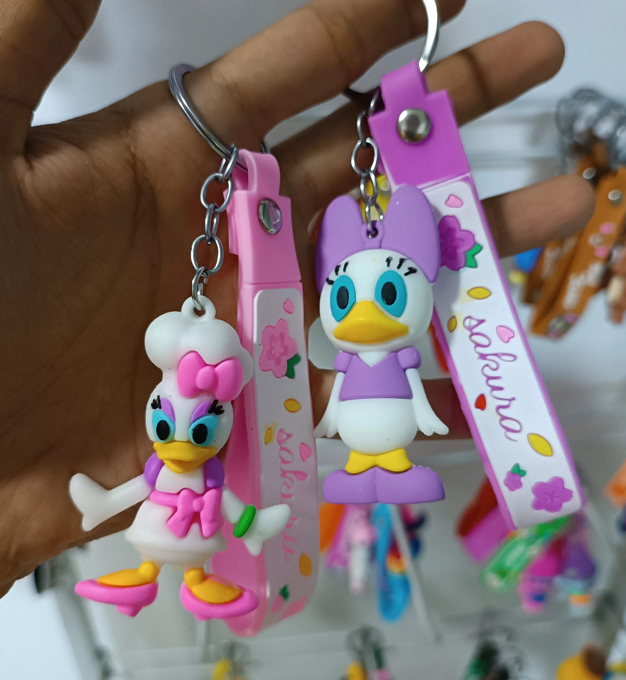 LLAVERO DAISY & DONALD CORREA