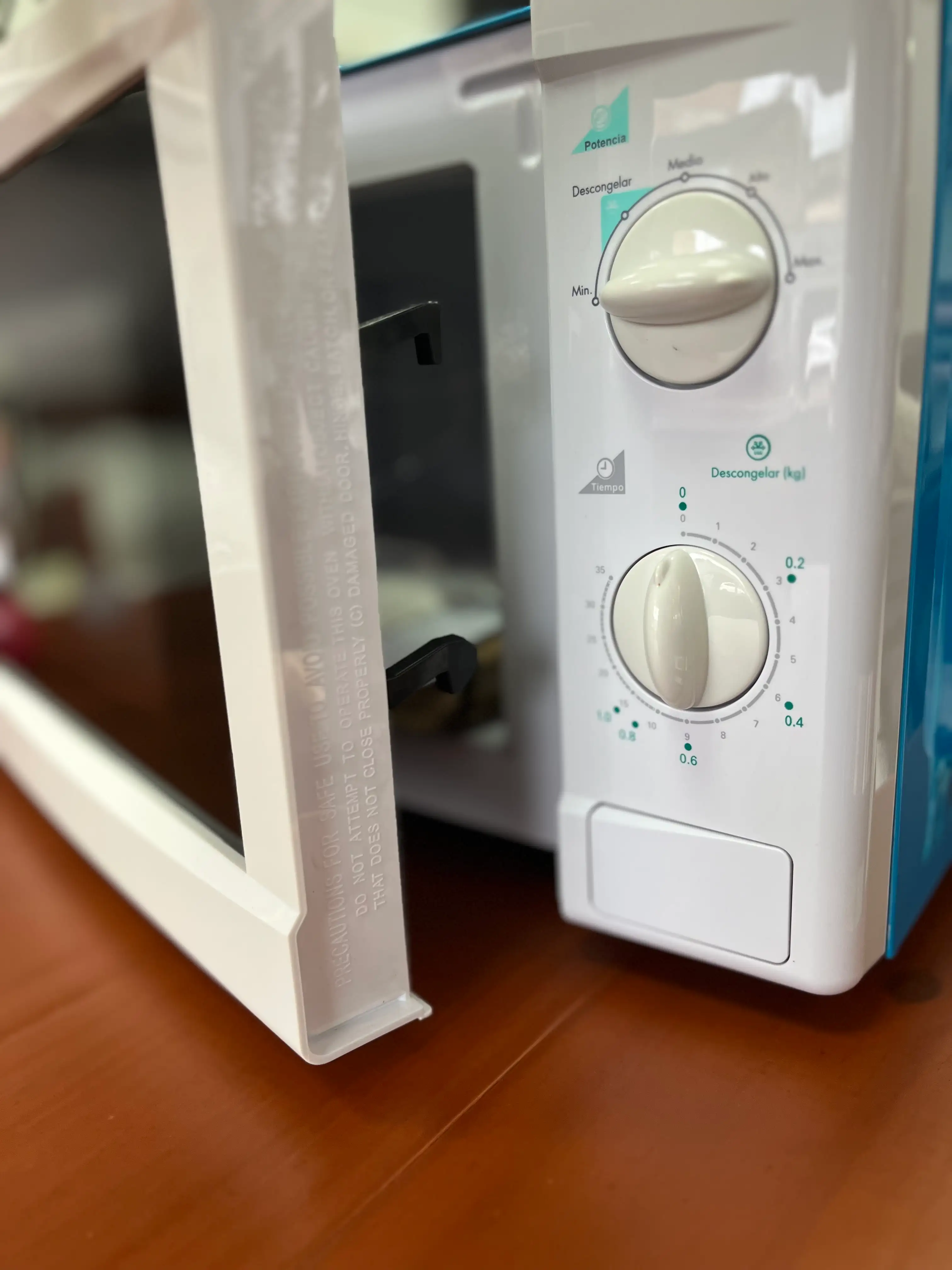 (Cod 1738) MICROONDAS PHILC0 3
