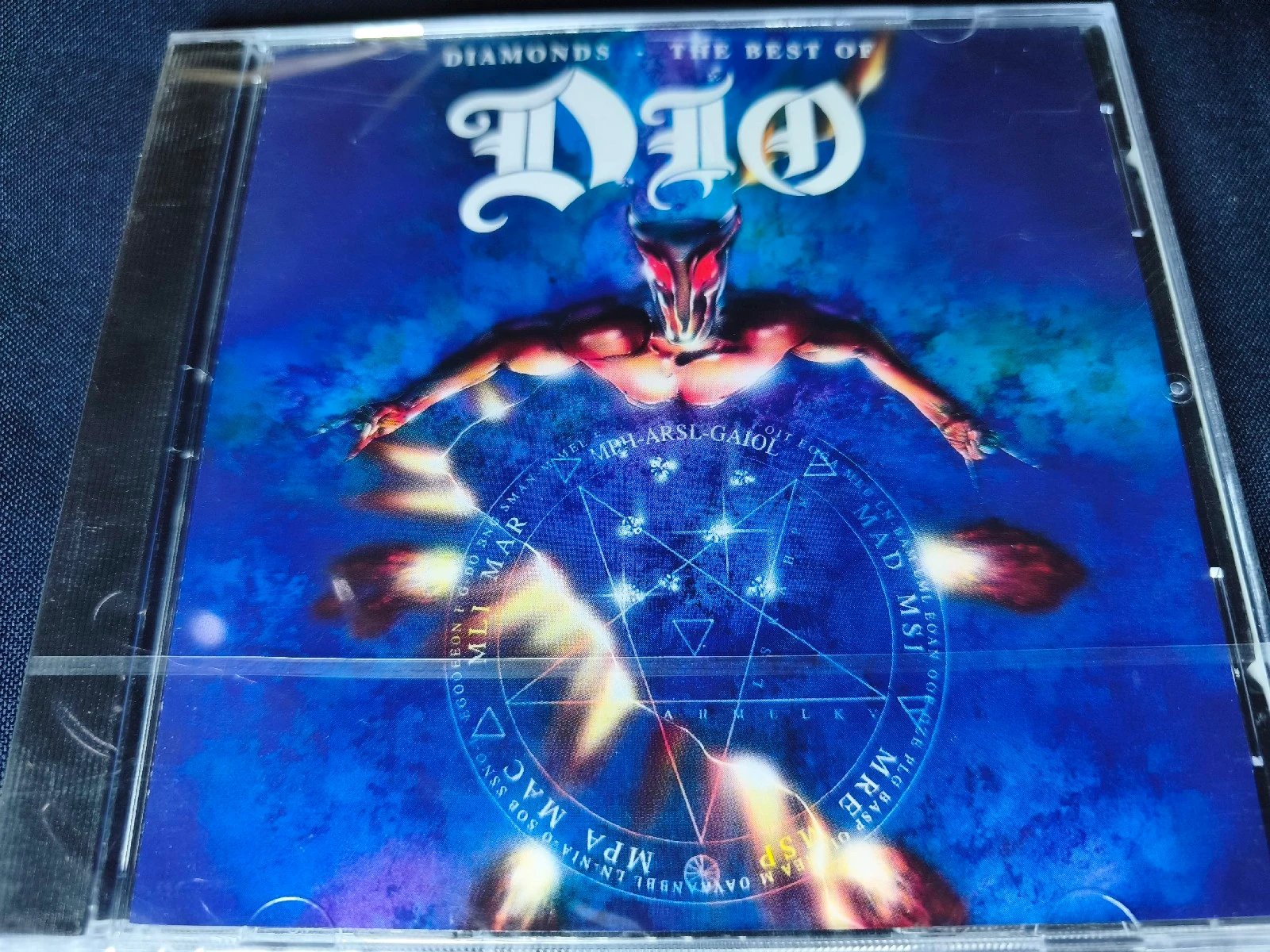 Dio - Diamonds : The Best Of Dio (LONDON)