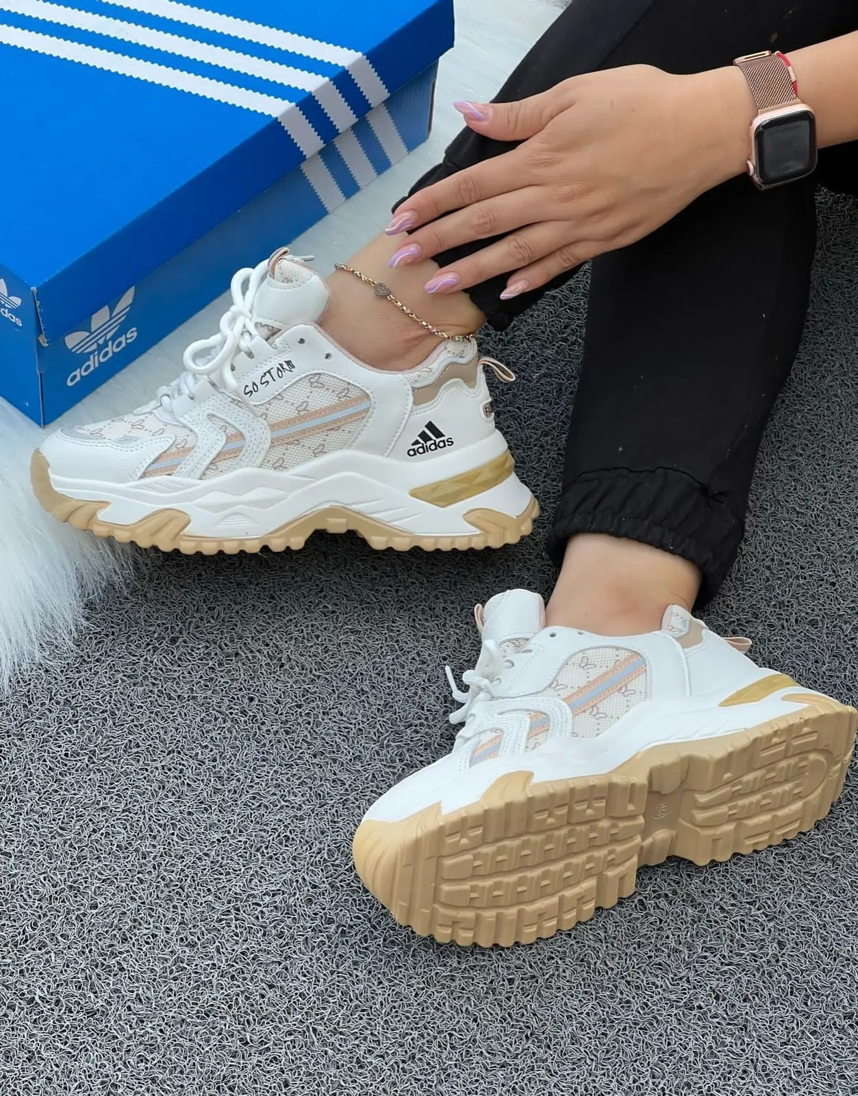 ADIDAS GH AAA