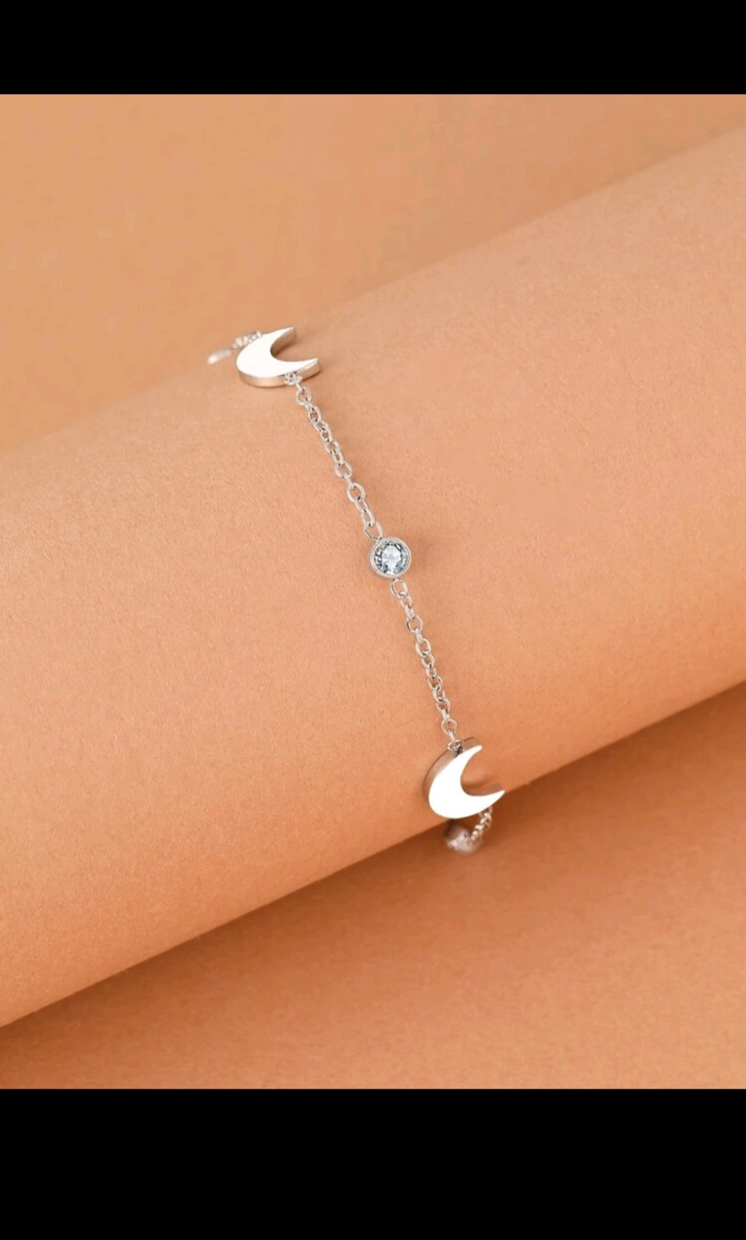 Brazalete con diseñó de Luna/Cristal  3