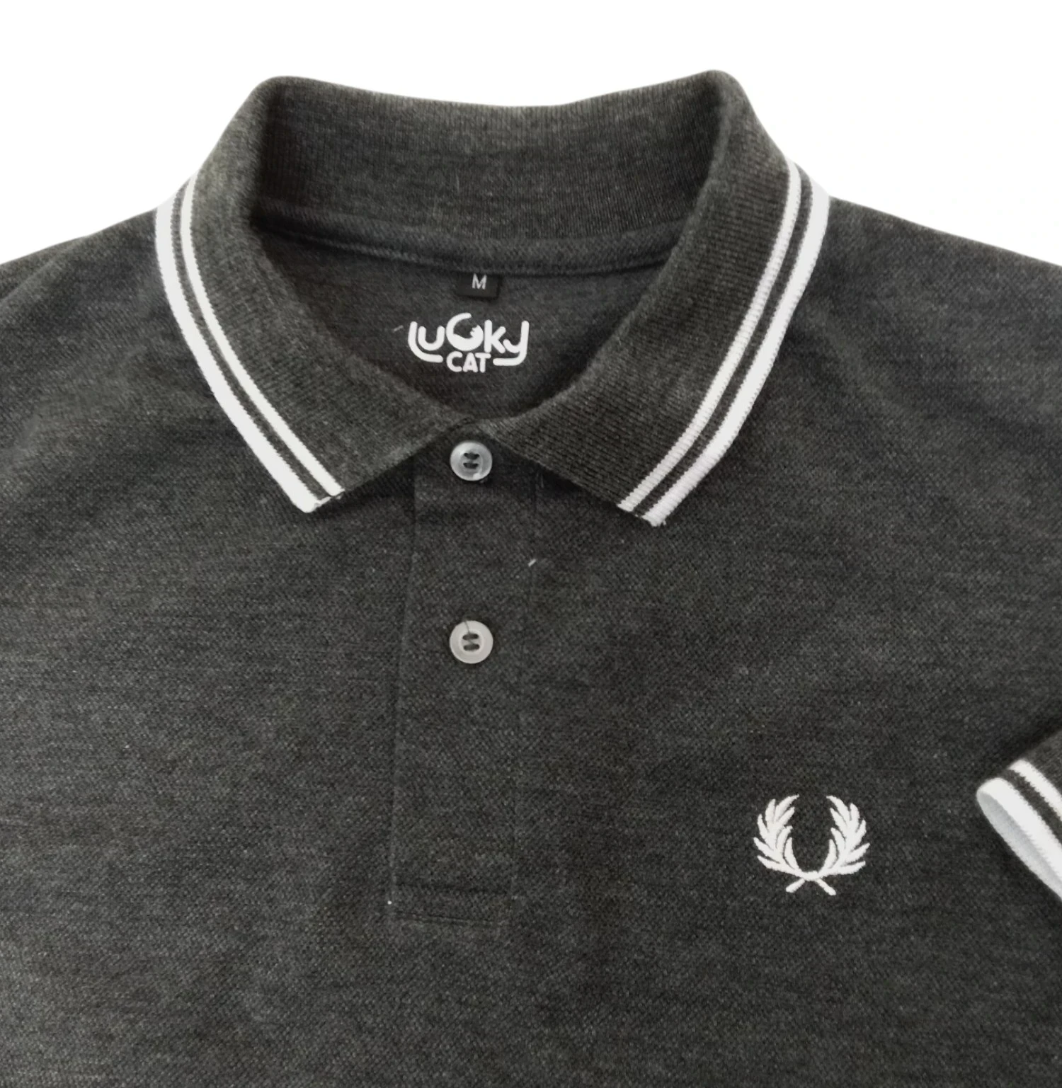 Camisa polo gris con blanco talla S  2