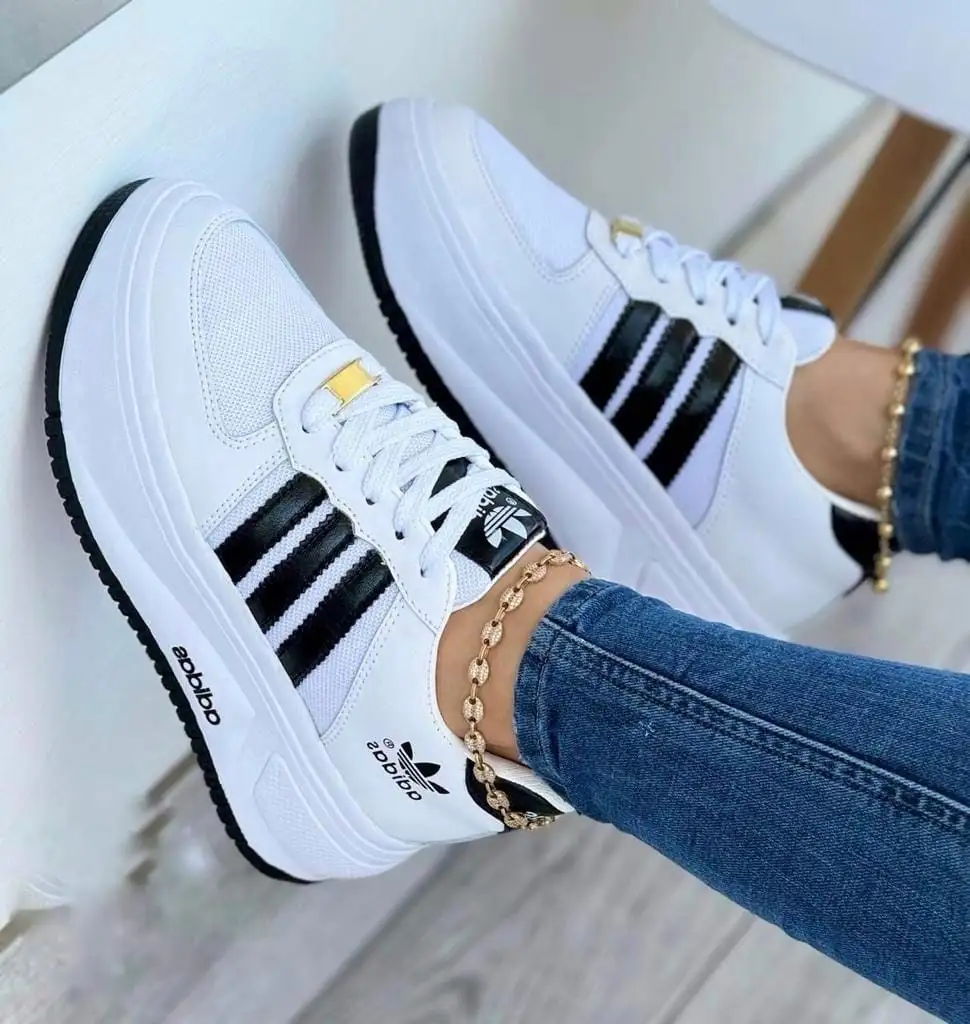 Tenis Adidas Diamond Blanco negro Dama 