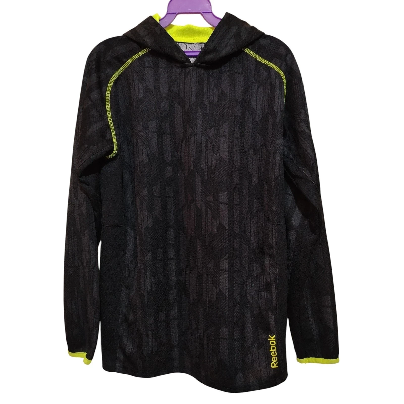 Playera L 10-12 Reebok 2