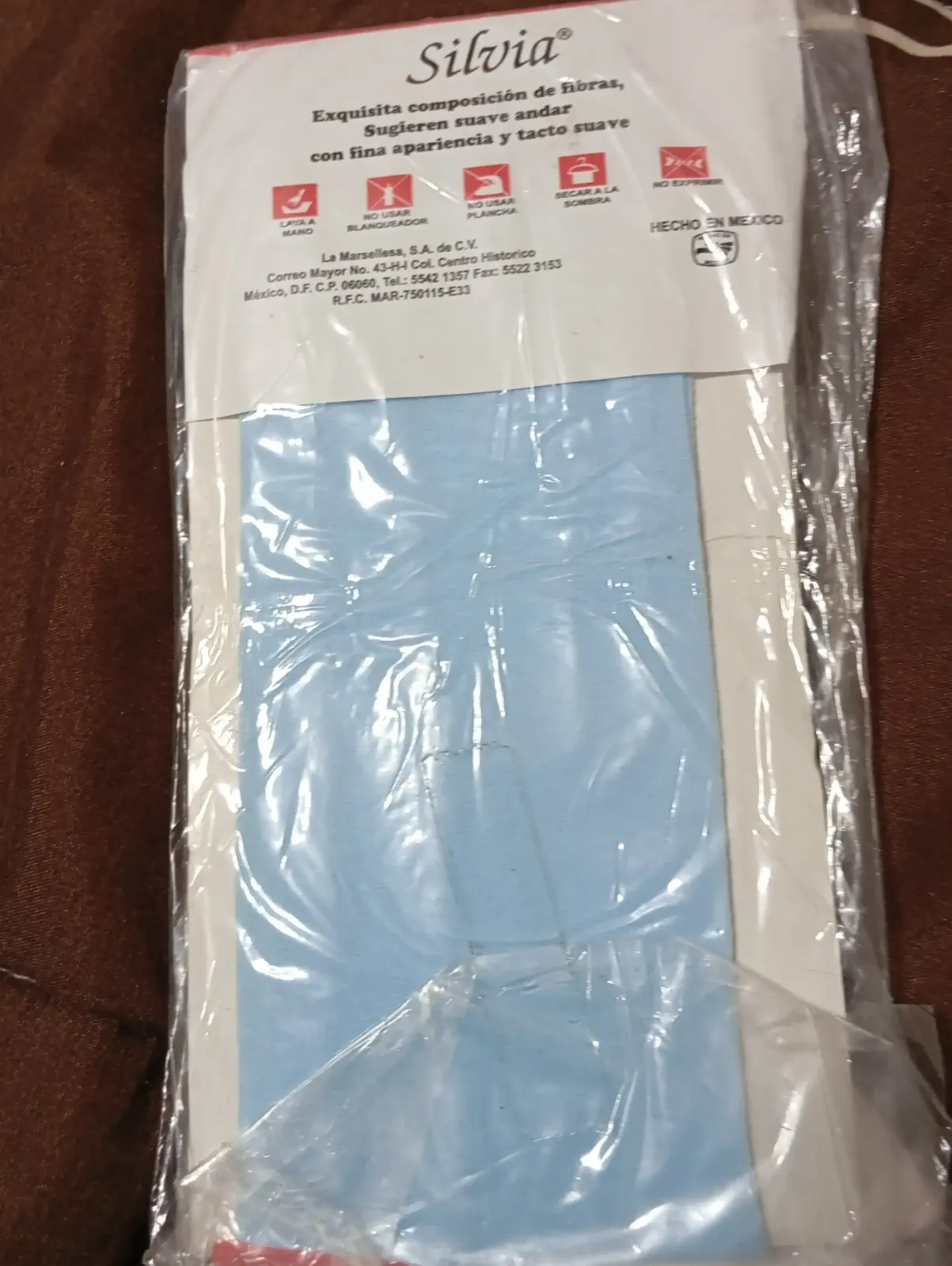 Malla lisa de nylon delgadas Silvia 1-3 años celeste