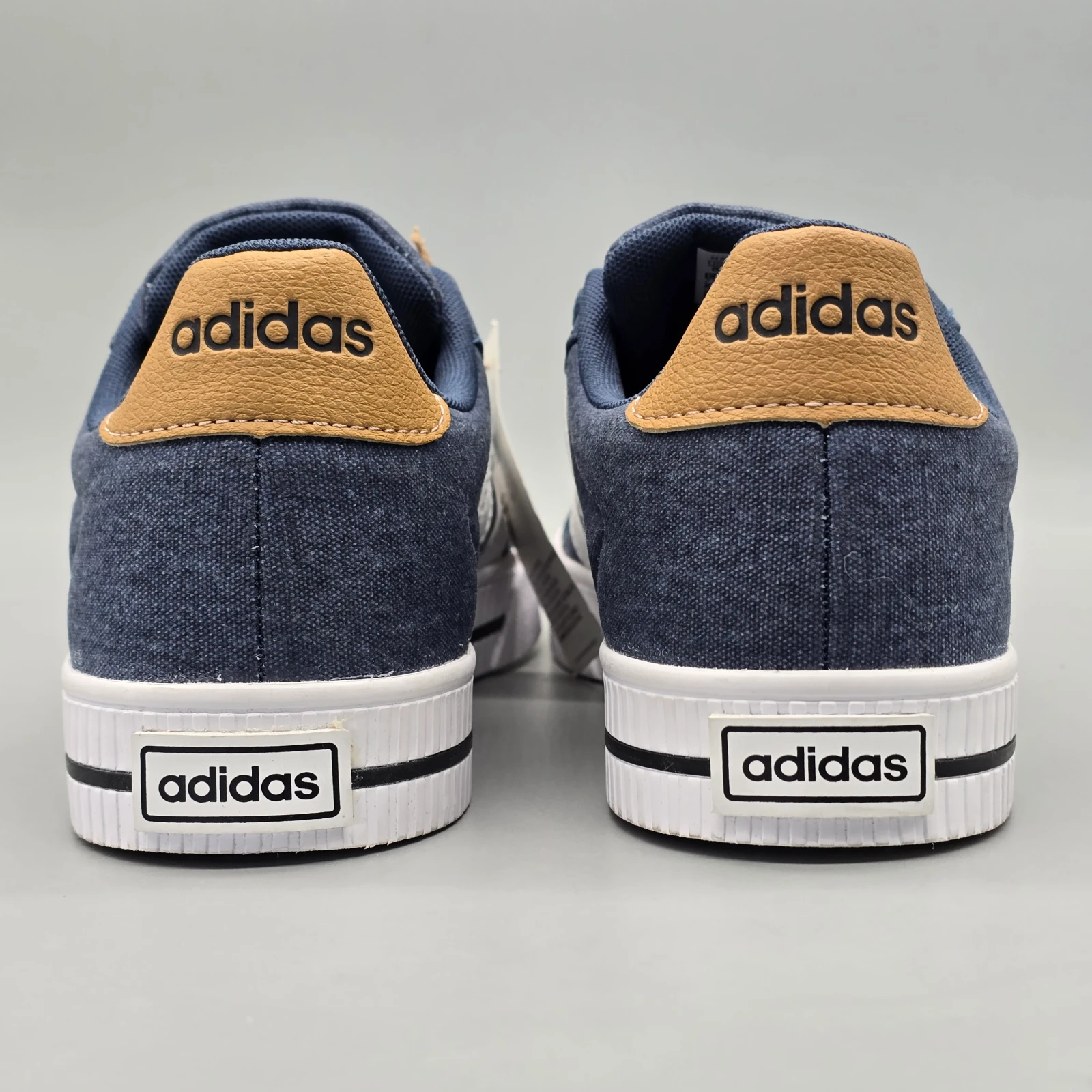TENIS ADIDAS DAILY 3.0  6
