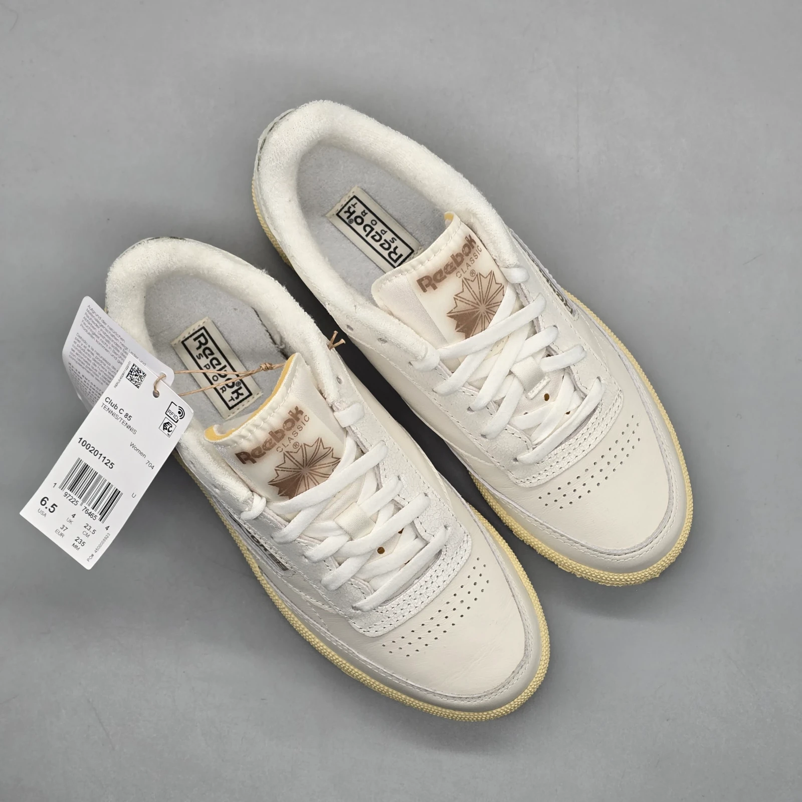 TENIS REEBOK CLUB C 85  3