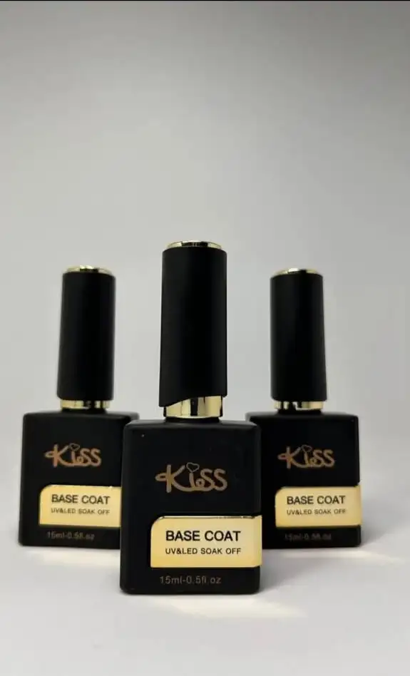 BASE Y TOP COAT MARCA KISS  3