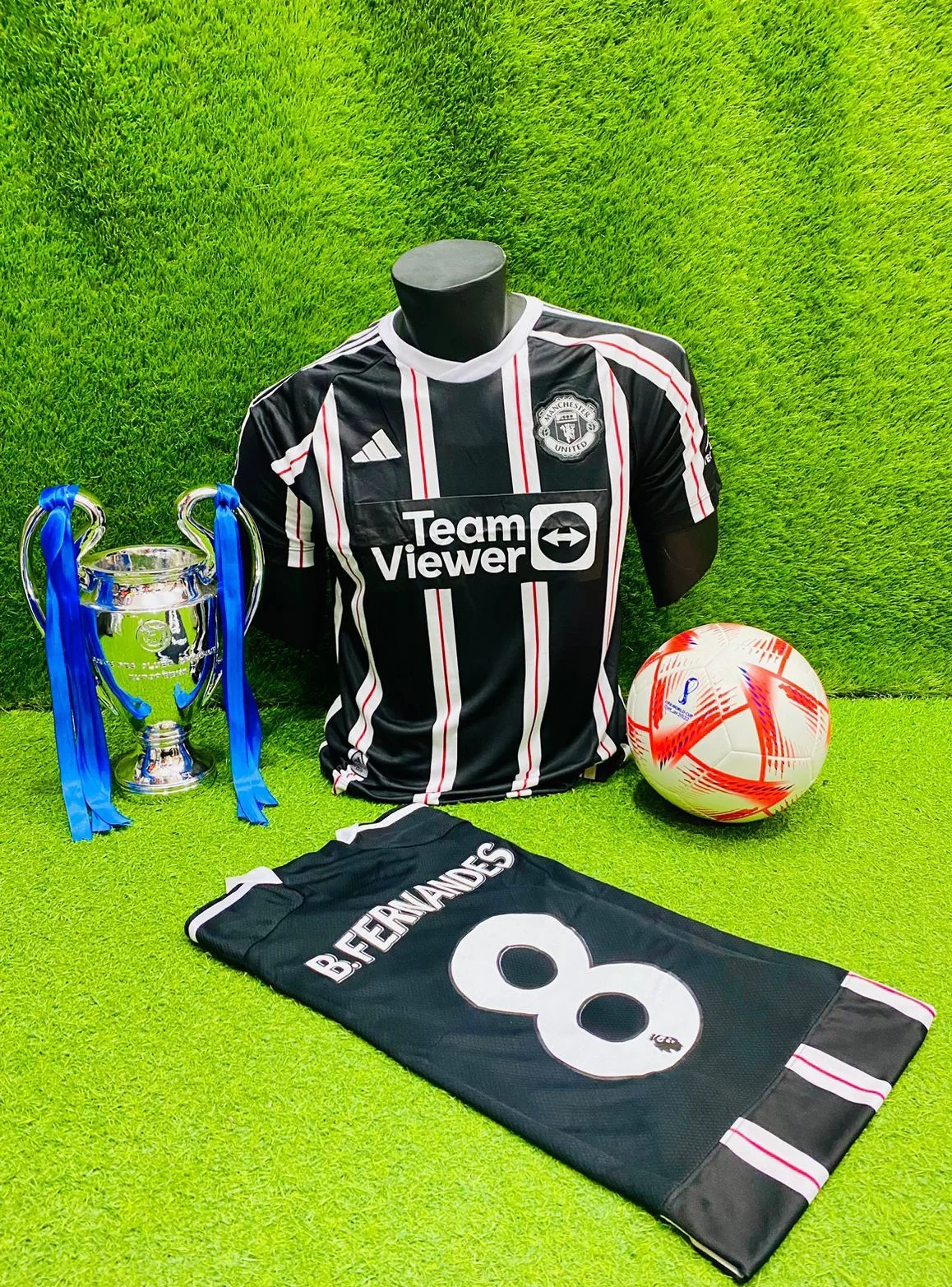M.UNITED 