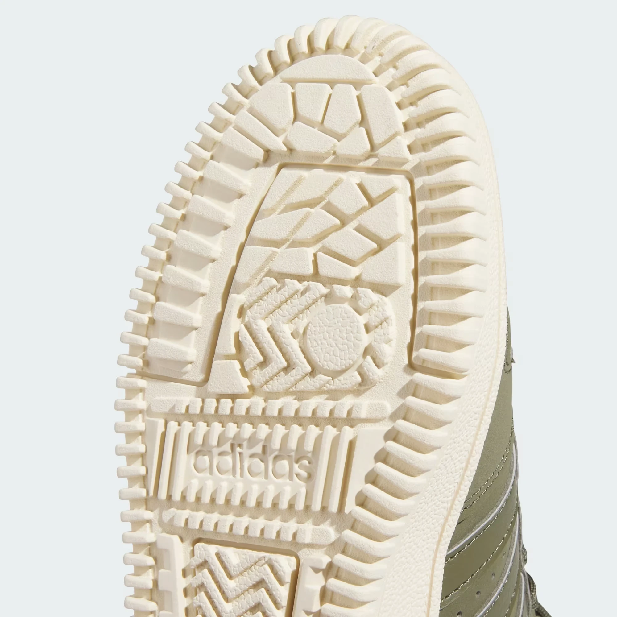ADIDAS TURNAROUND MID (Original) 8