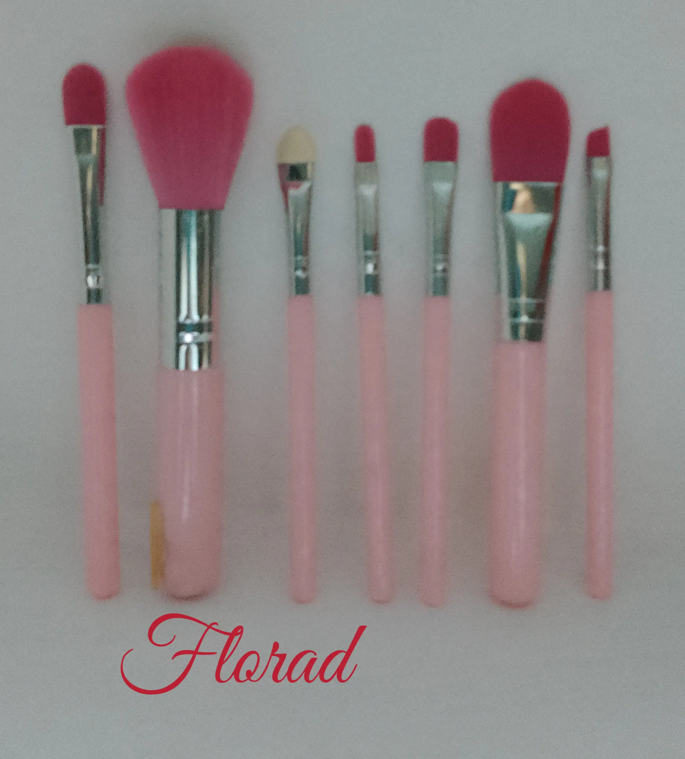 Brochas rosas