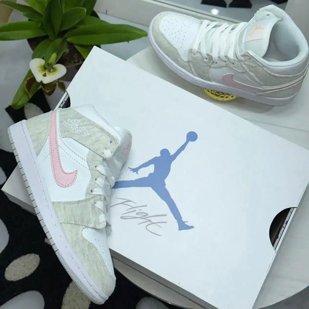 NIKE JORDAN RETRO 1  🙋DAMA 2