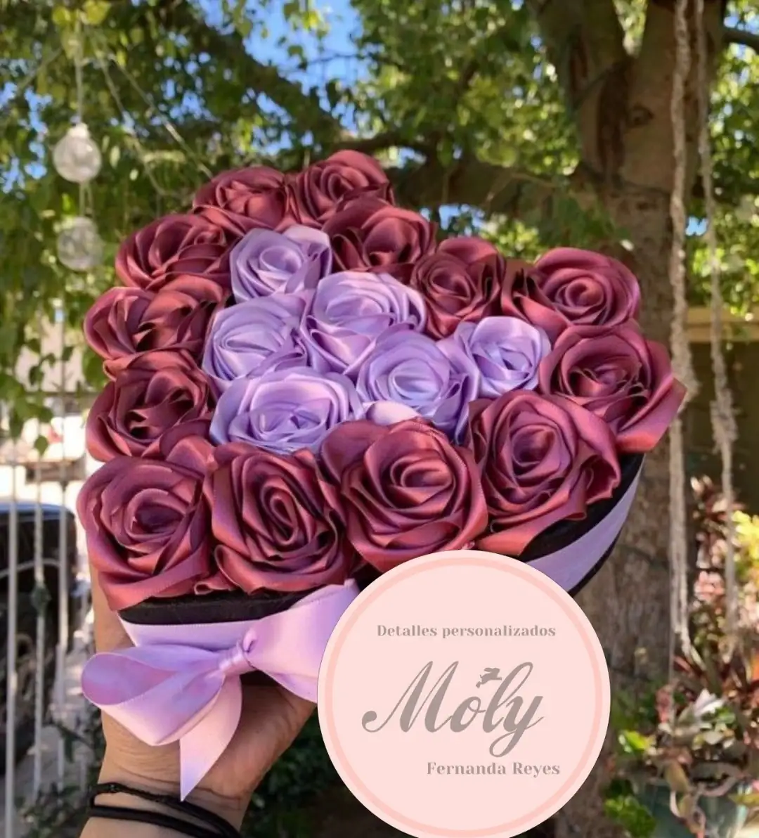 Box de rosas eternas por el dia de la madre