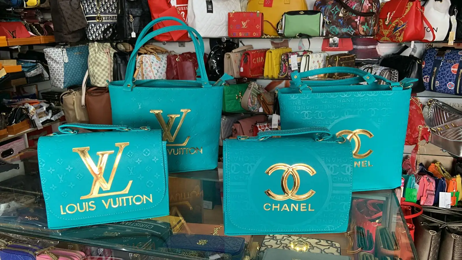 Bolso Louis Vuitton clon
