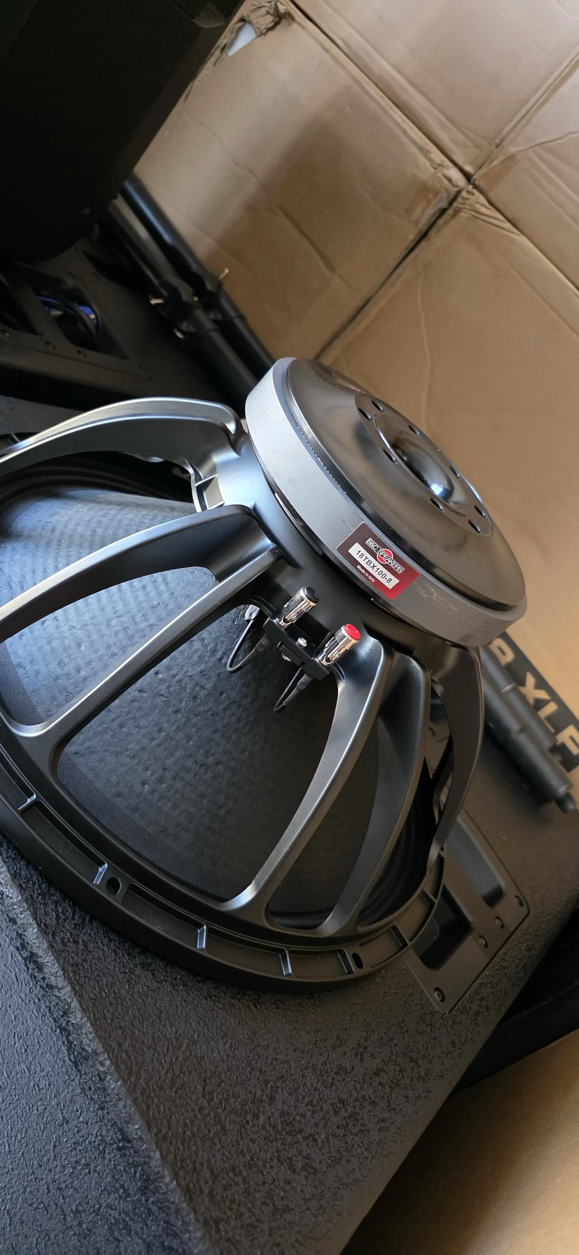 B&C 18" FERRITA 3
