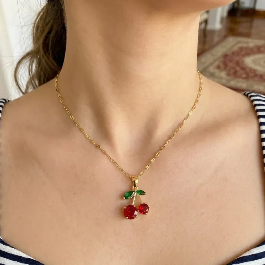 Cadena Y Dije En Acero Con Piedra Circon De Cereza Roja Grande 4