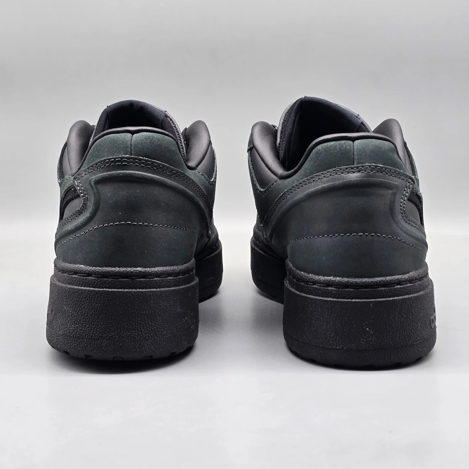 TENIS ADIDAS FORUM XLG 6