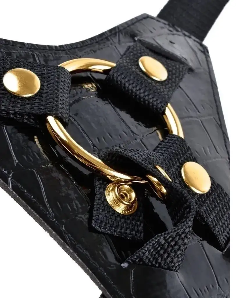 Desingner Strap-On 6