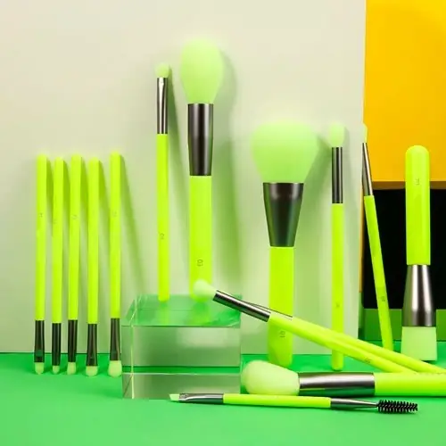 Neon green - Set de 14 brochas Toxik by Docolor 2