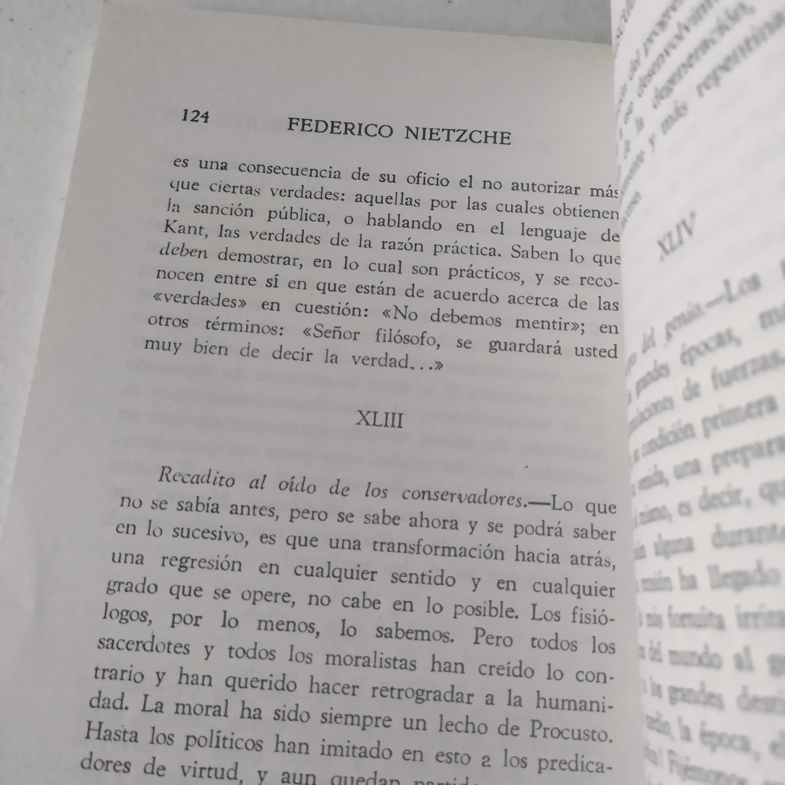 El crepúsculo de los idolos, F. Nietzche , usado 3