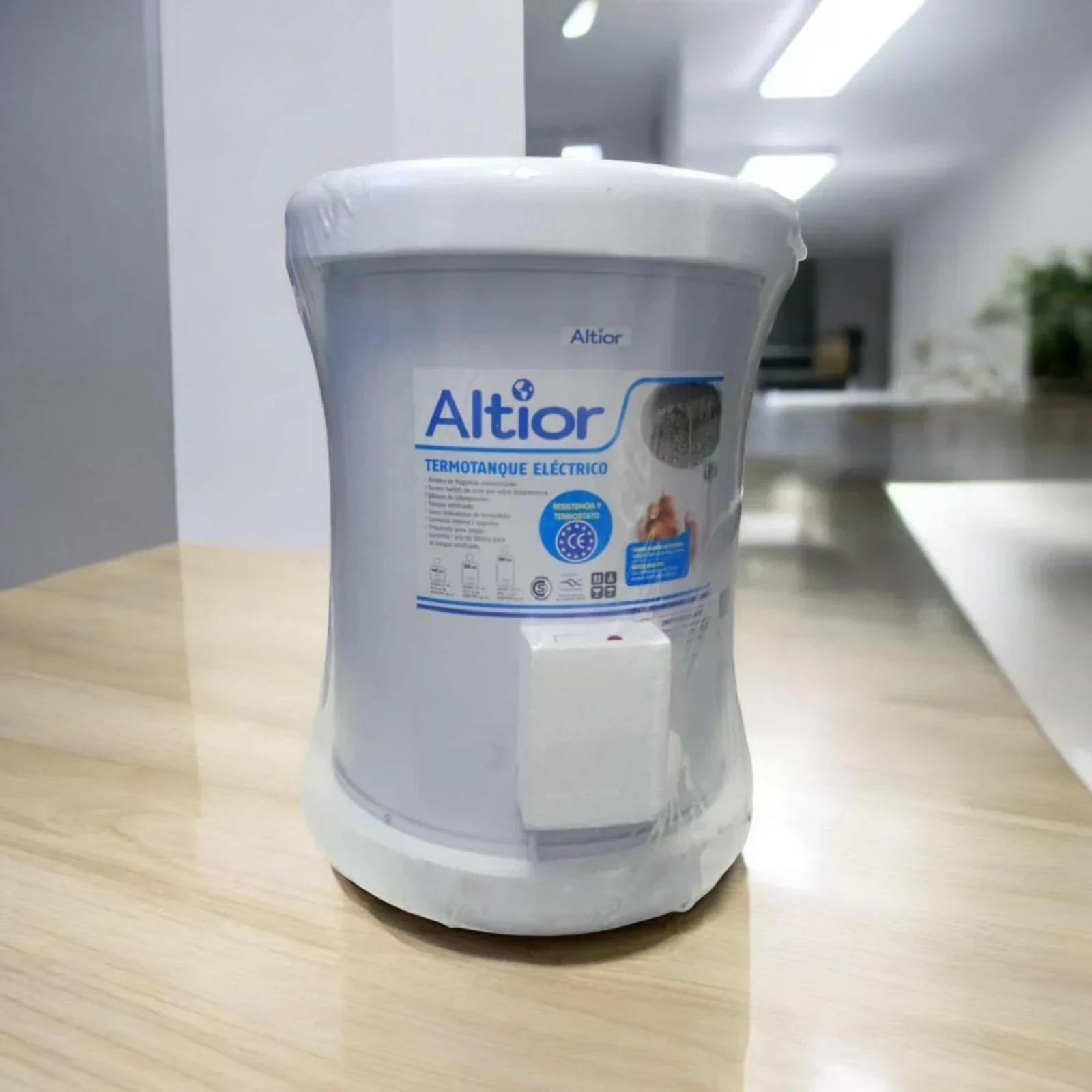 Termotanque ALTIOR Eléctrico 60Lts.