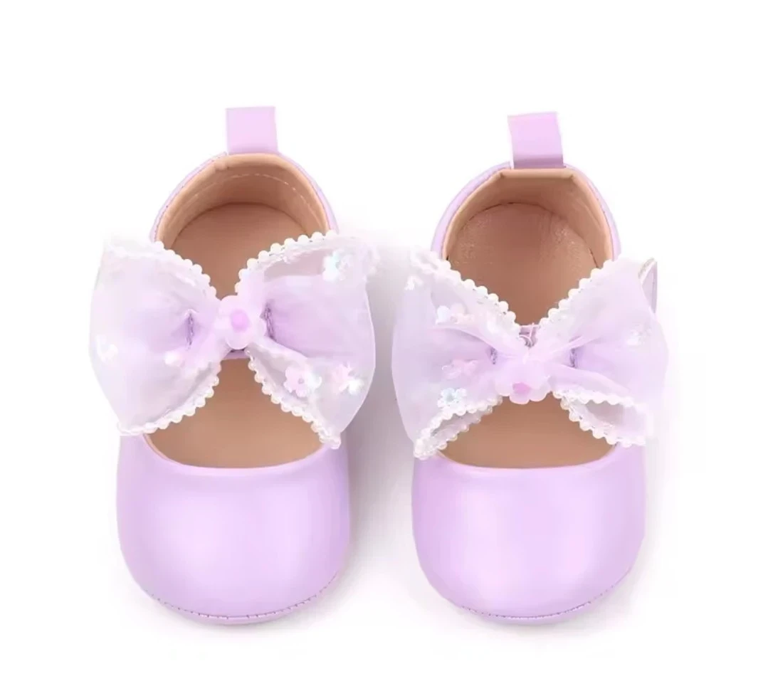 ZAPATITOS LILA
