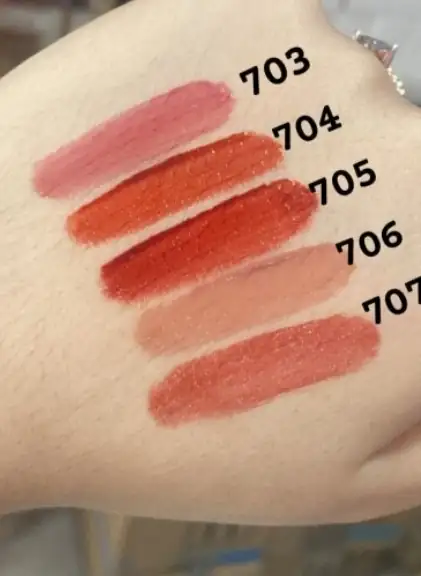 Gloss con color 2