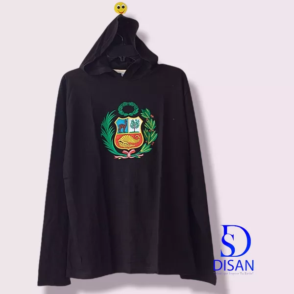 Polera escudo a colores