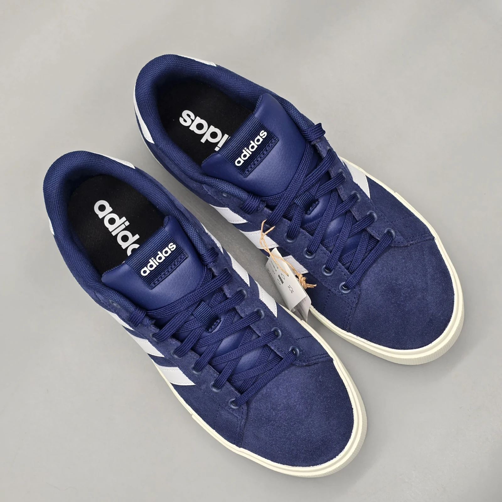 ADIDAS DAILY 4.0 6