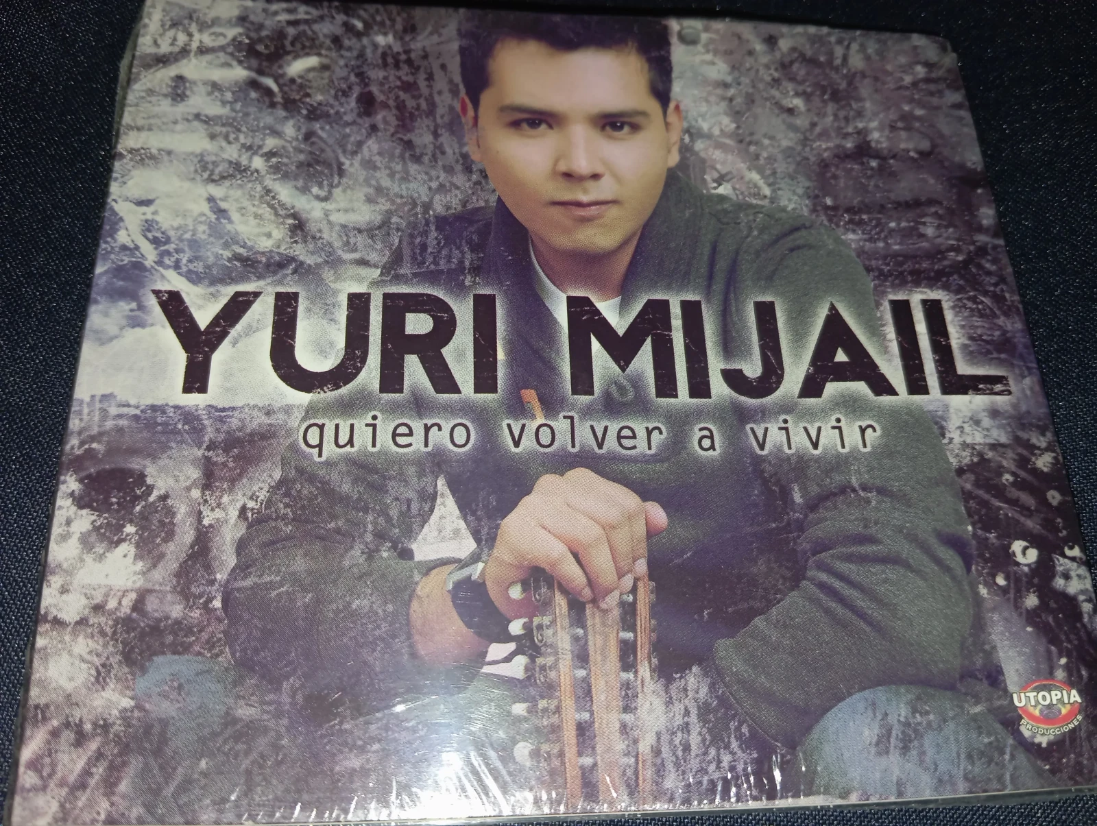 Yuri Mijail - Quiero Volver (UTOPIA)
