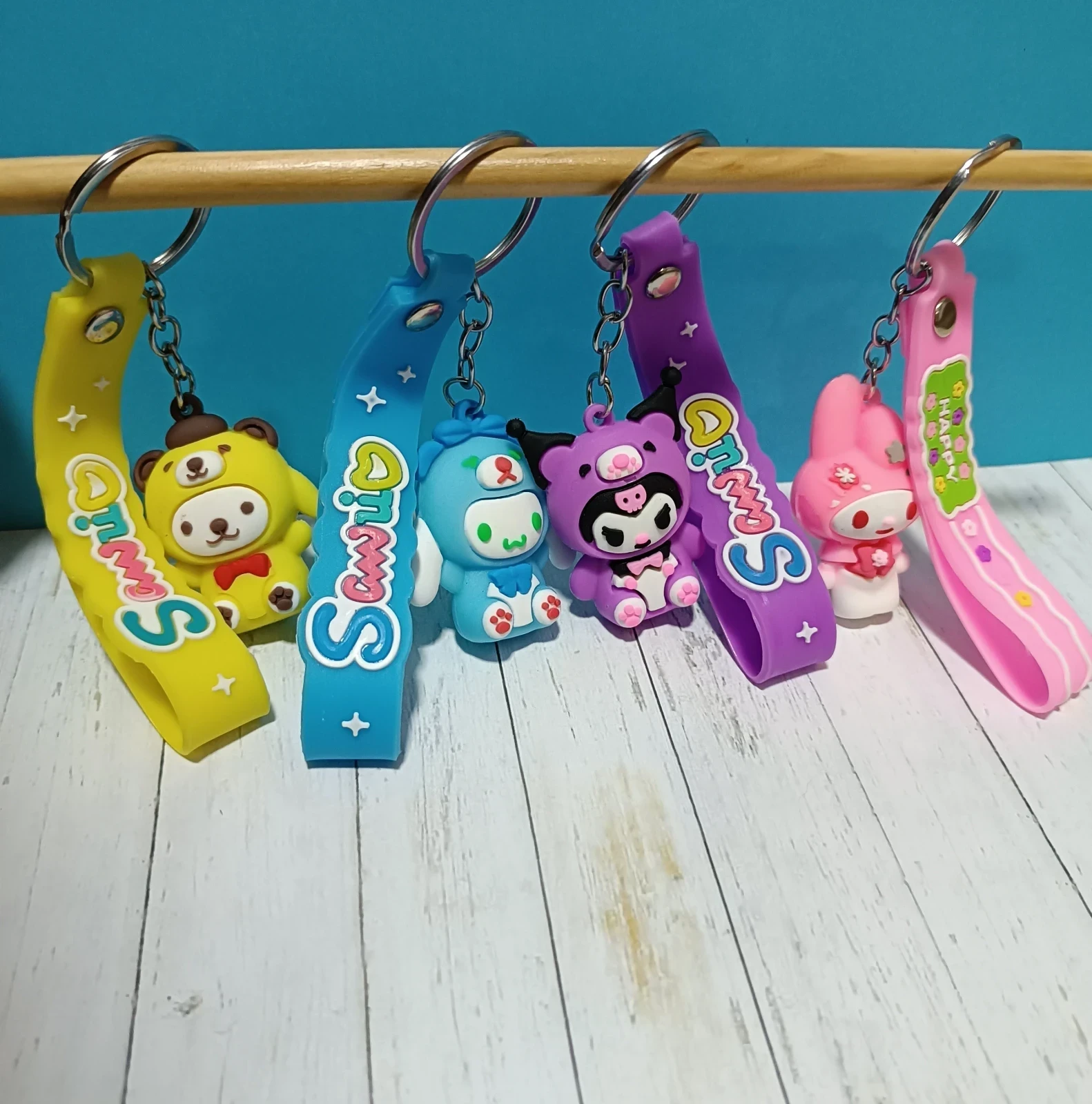 LLAVERO SANRIO CORREA 
