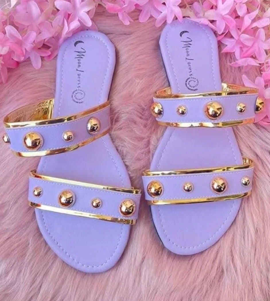 Mod.1029 Mayoreo Sandalia Oro/lila estoperoles 