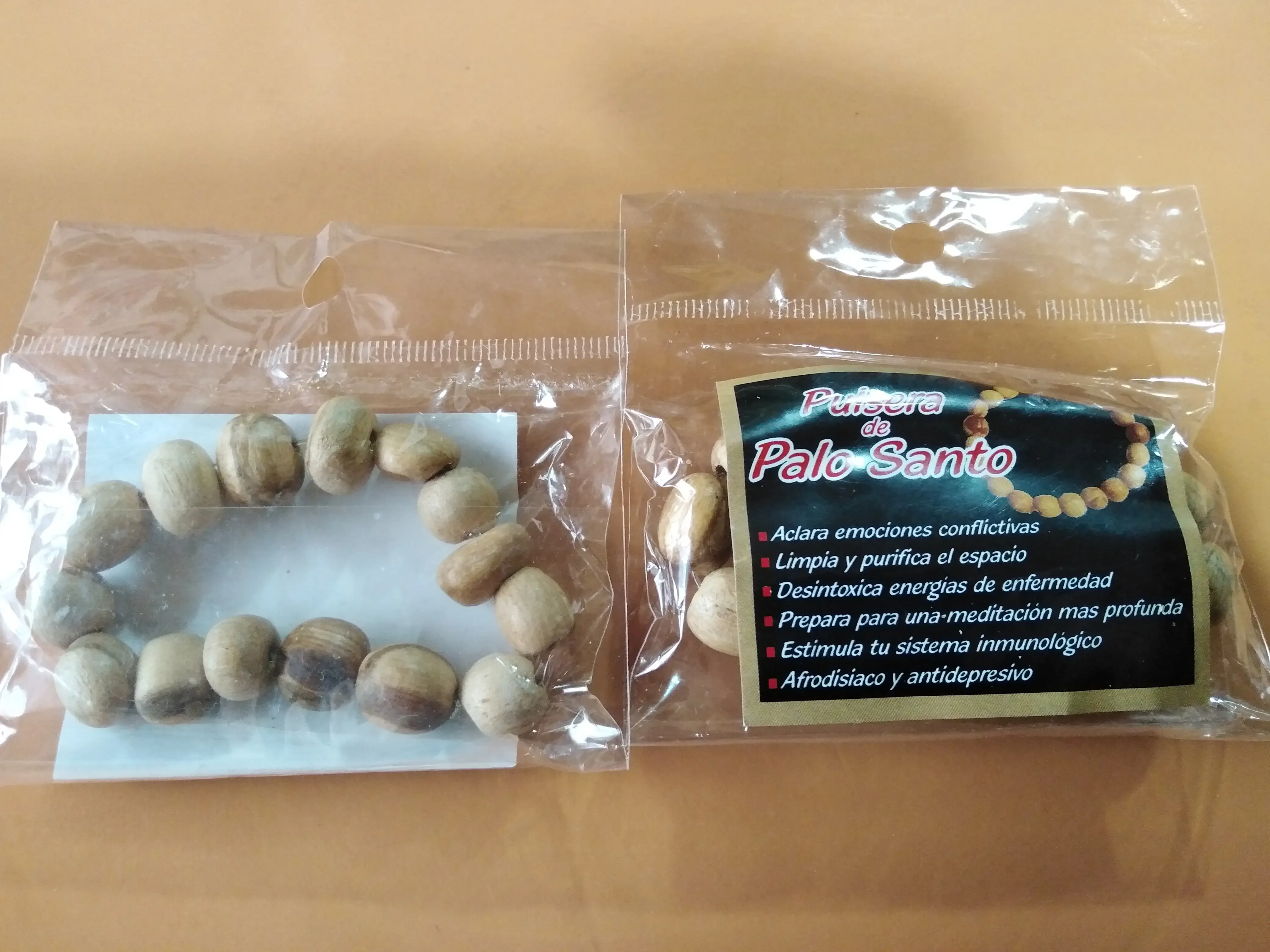 Pulsera palo santo 