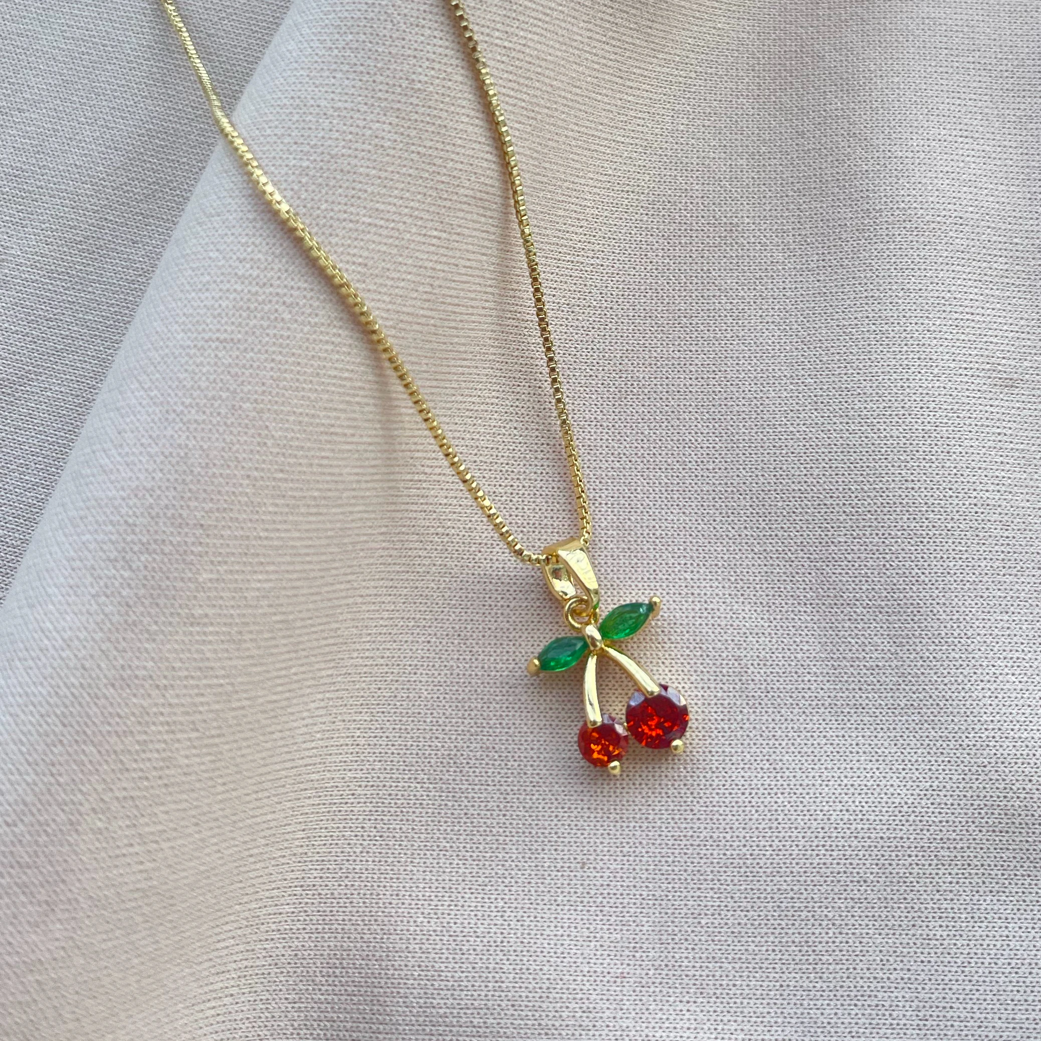Cadena cerecitas