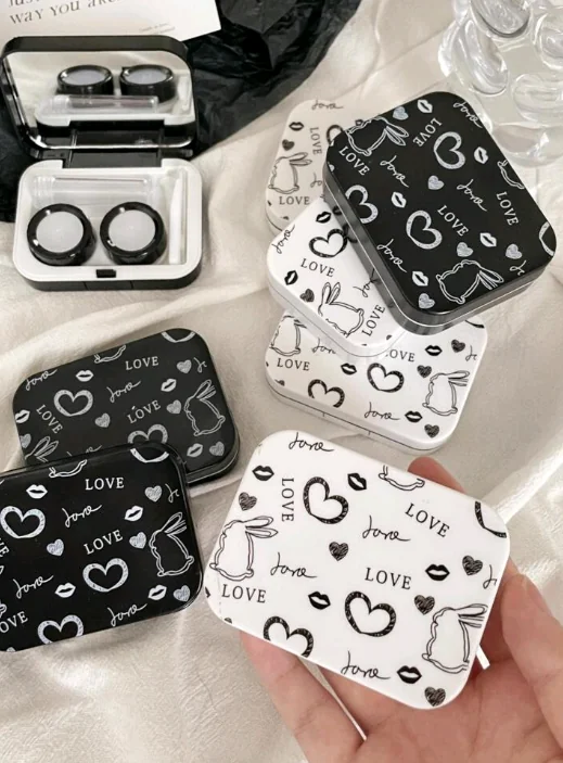 estuche de corazon y letras 