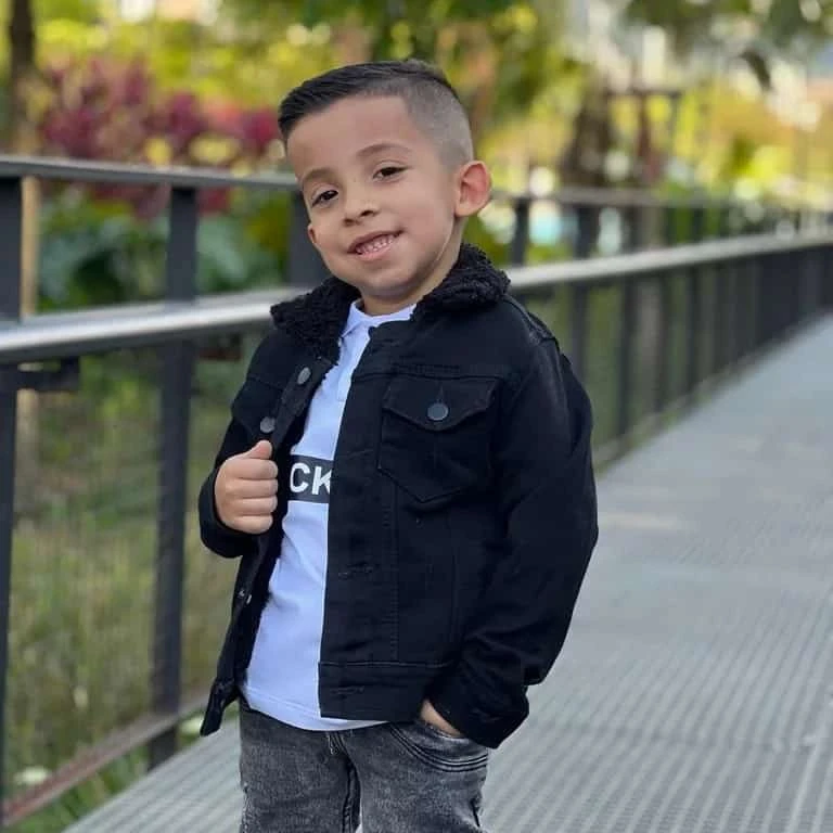 Chaqueta en Jean con ovejero para niño