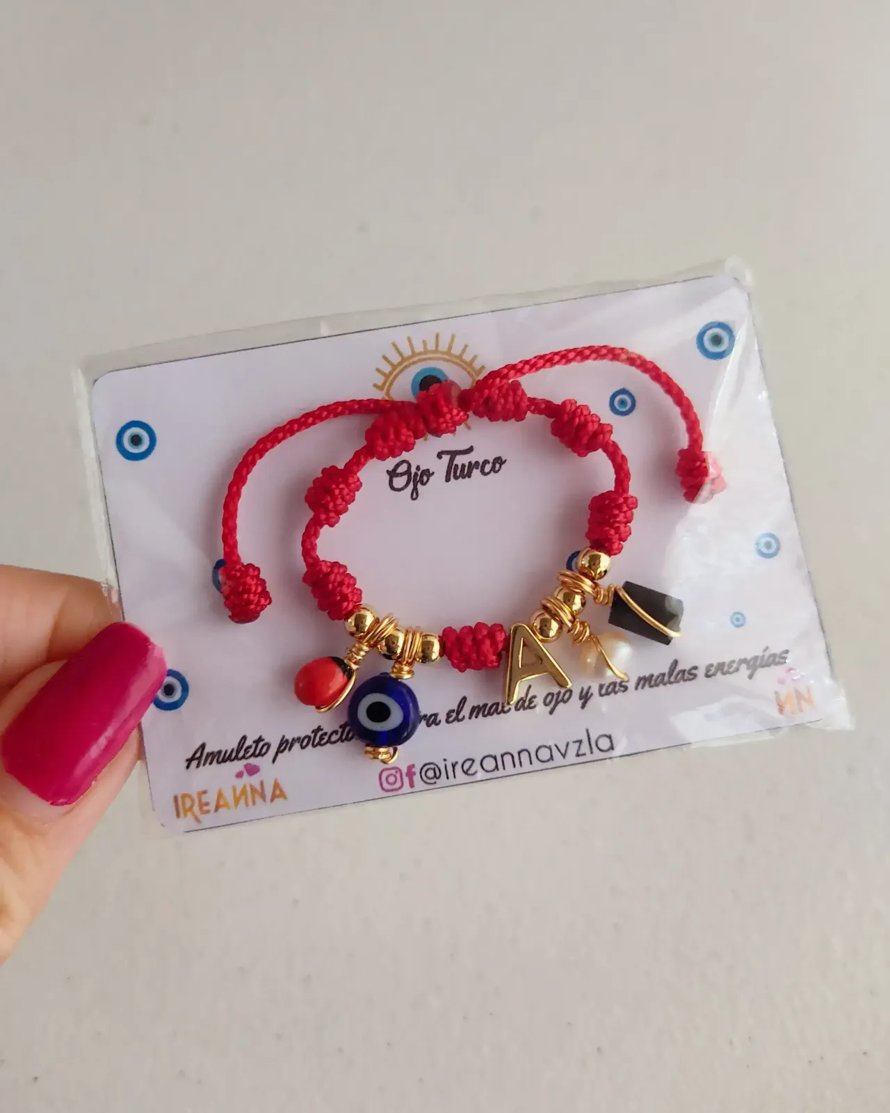 Pulsera bebé protección con inicial 2