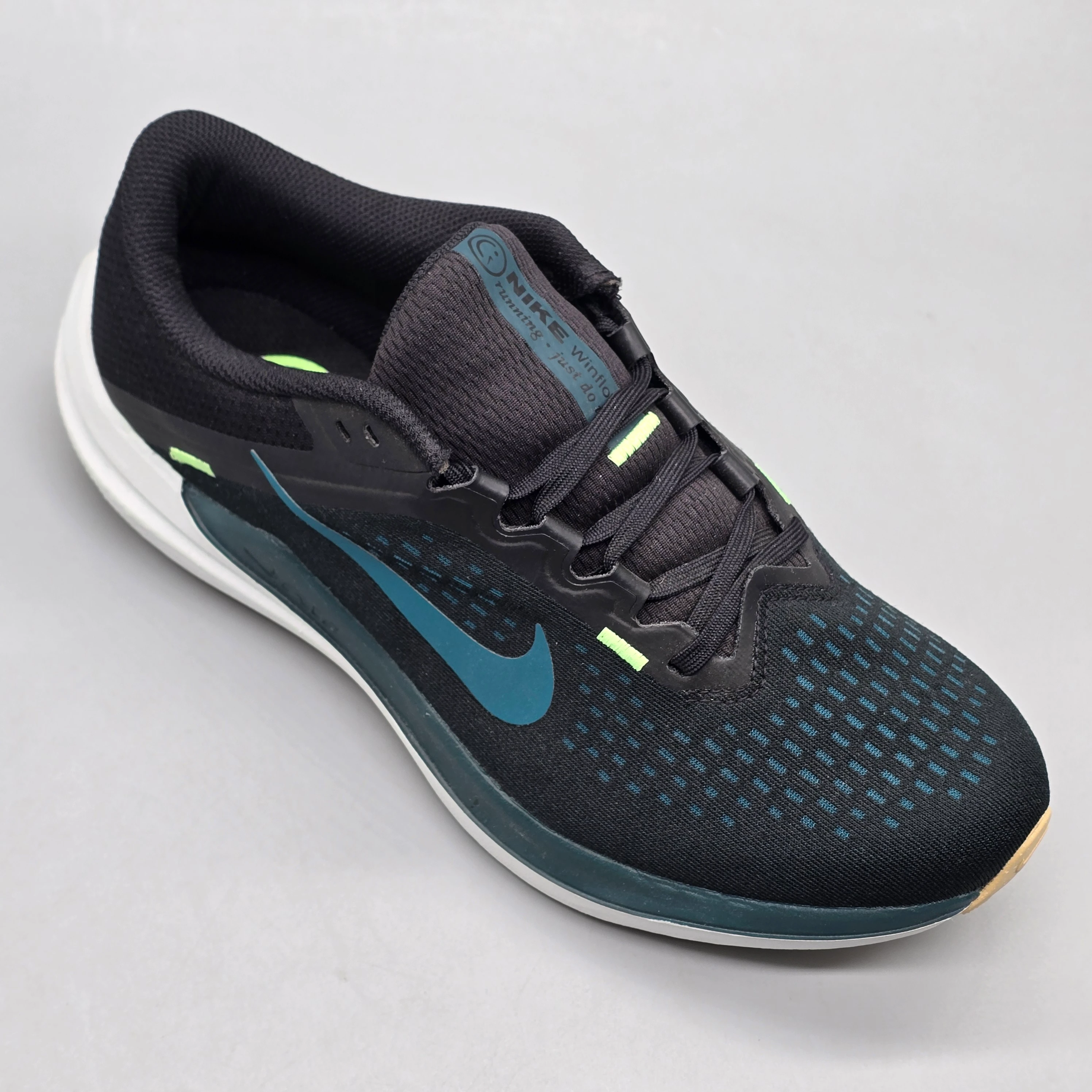 NIKE WINFLO 10 4