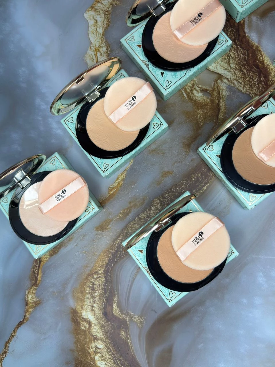 Polvo compacto golden Trendy 3