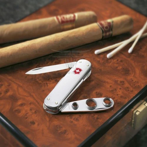 VICTORINOX CORTADORA DE PUROS
