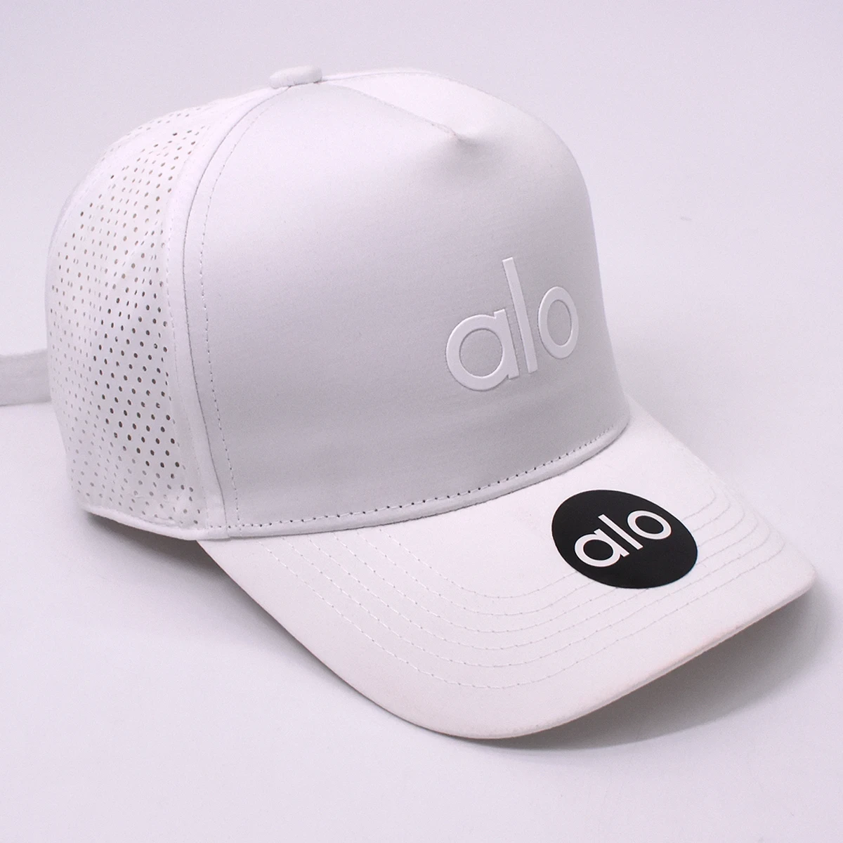 Gorra Alo Yoga NEGRA 3