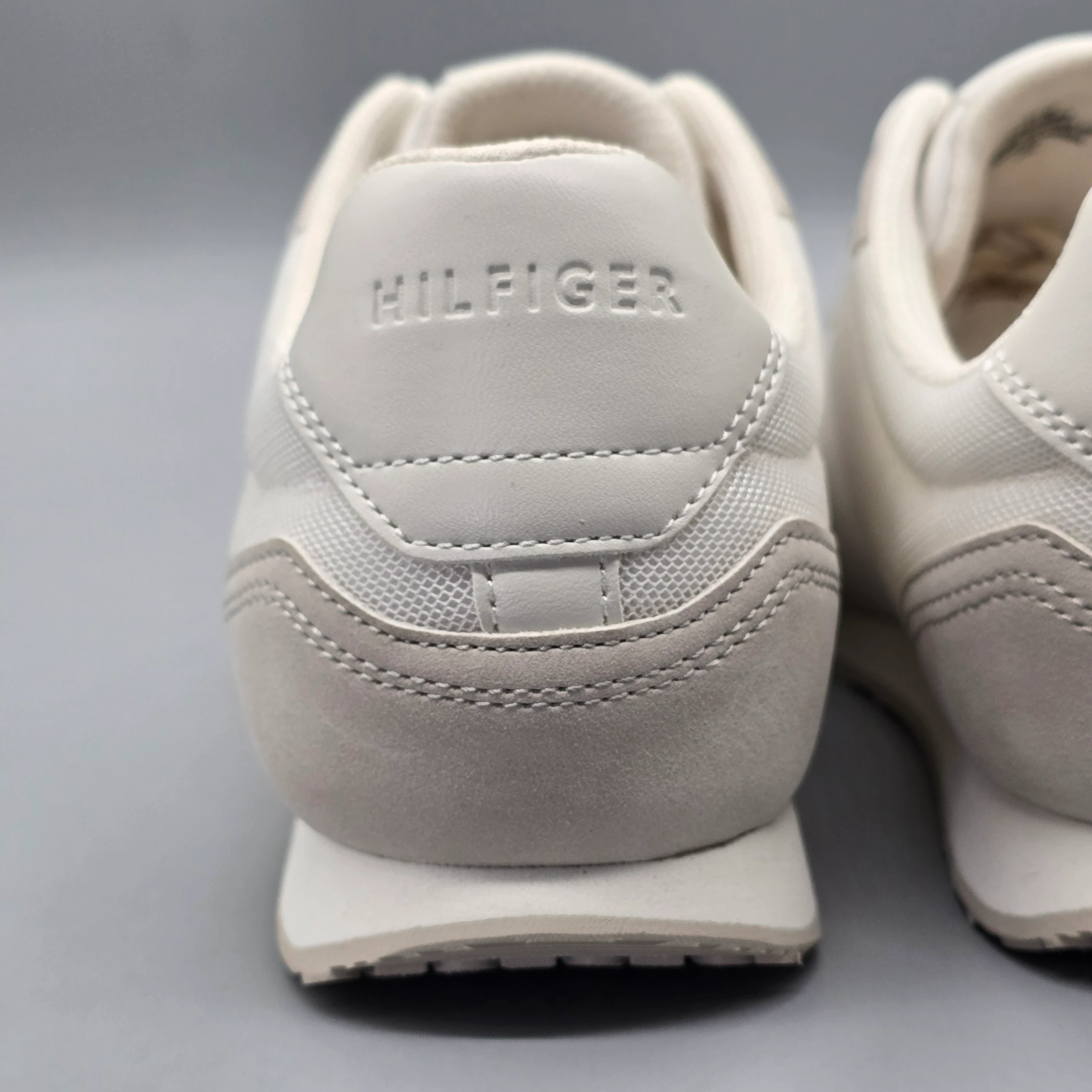 TOMMY HILFIGER CAMEO  8