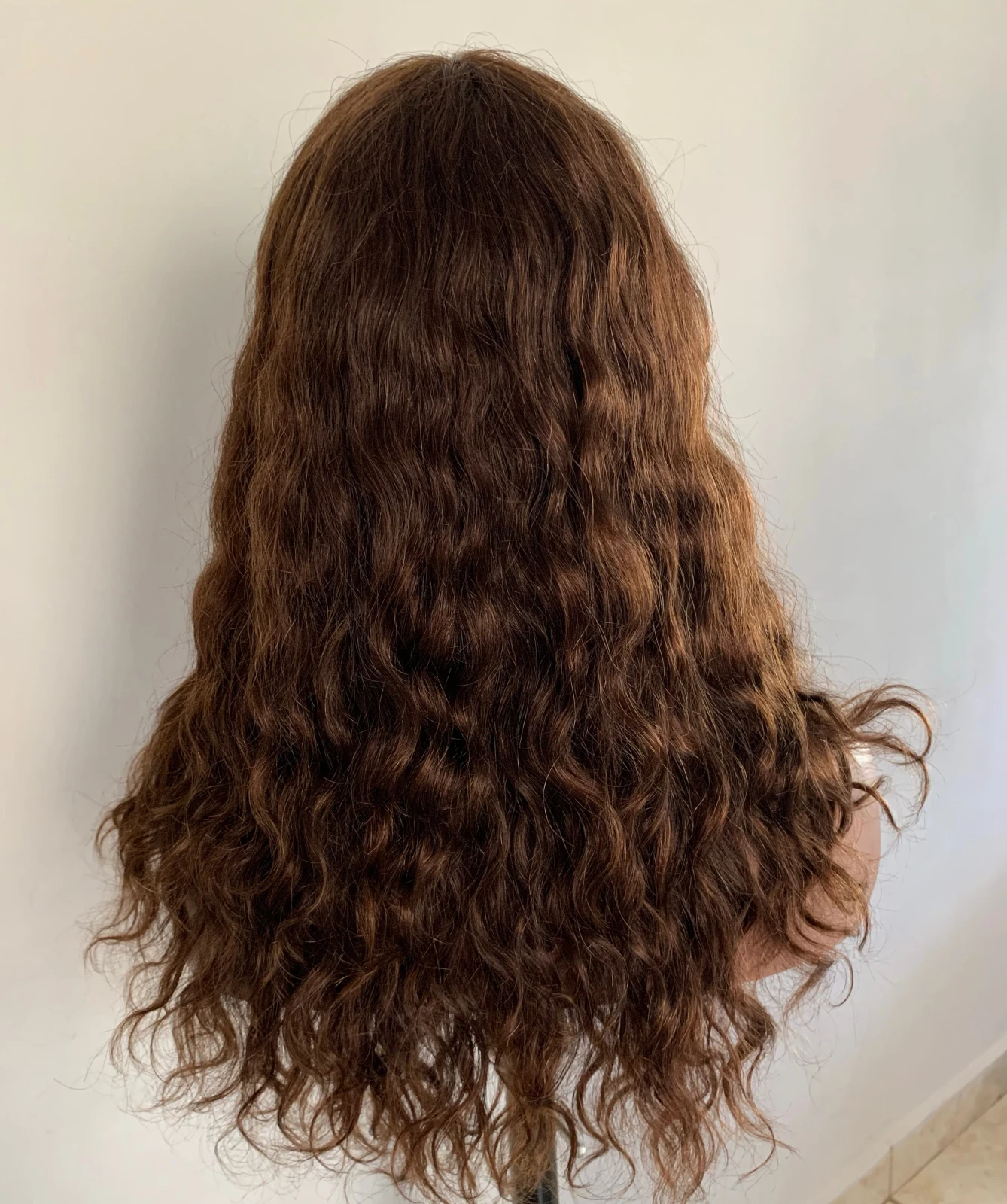 Peluca Brown #4 16”  3