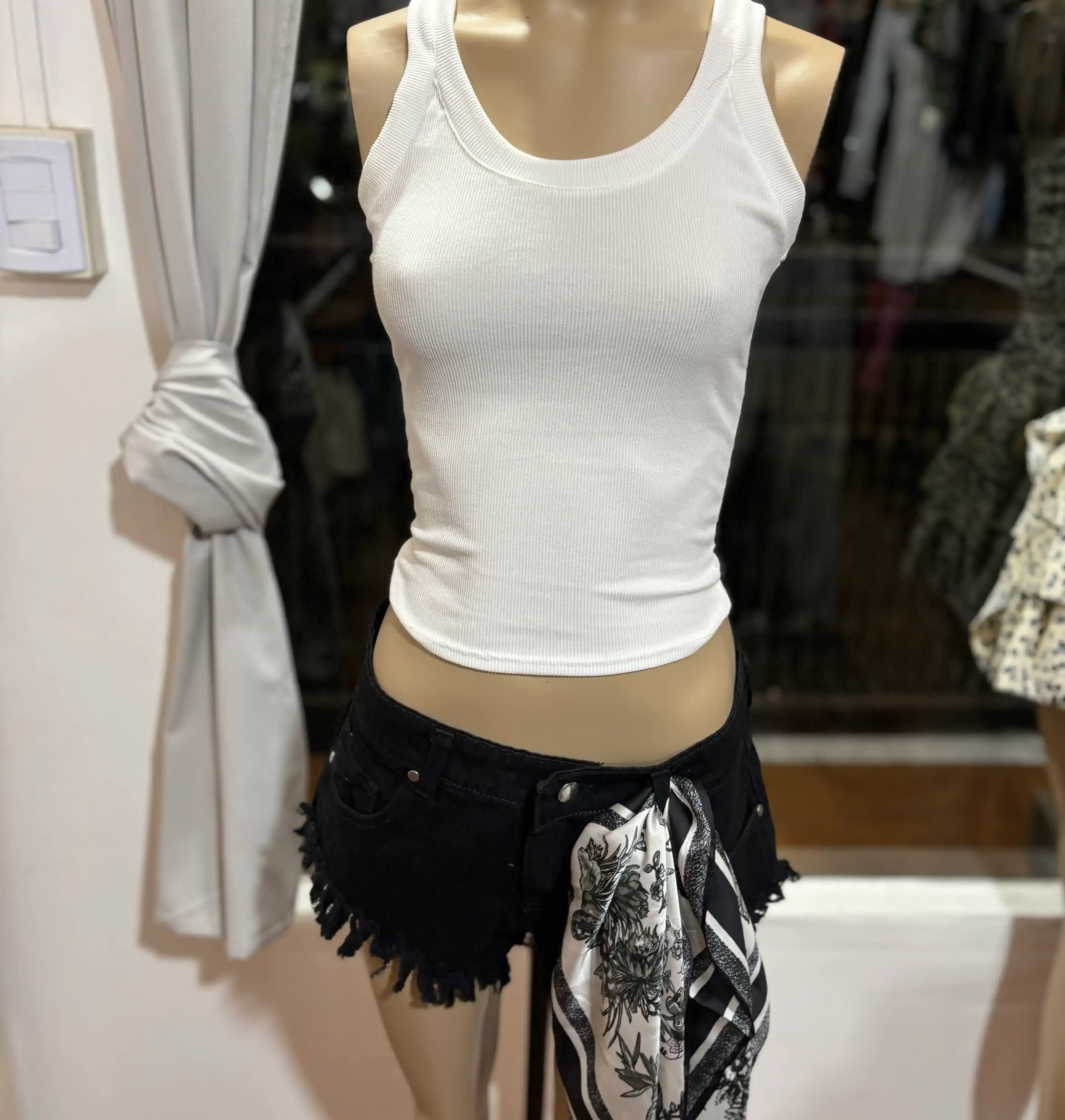 Short tiro bajo 3