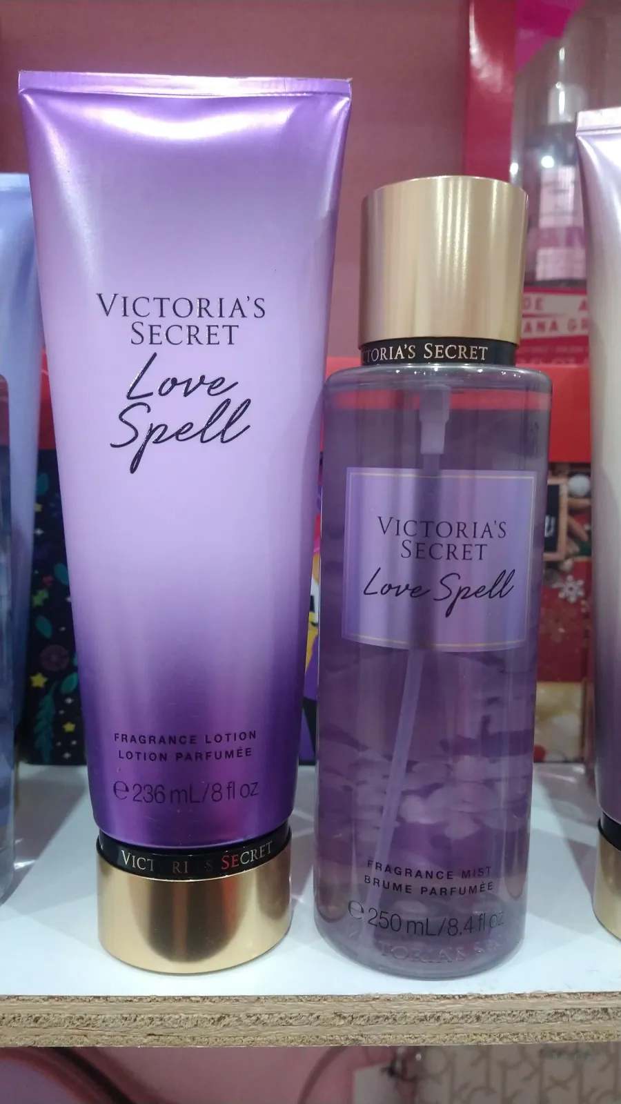 Love spell v's