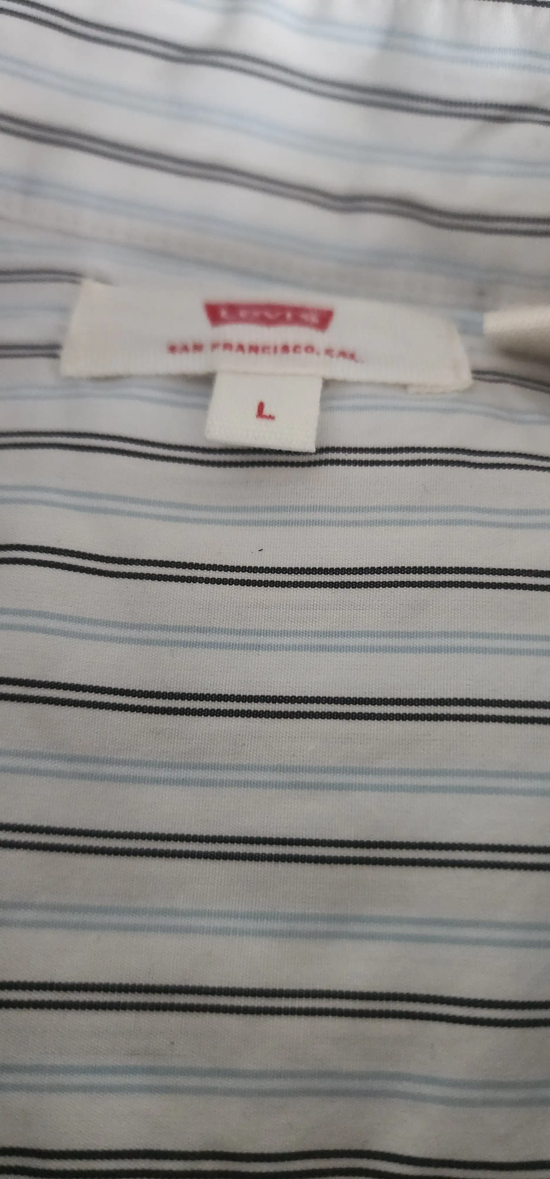 Camisa blanca c/ rayas 2