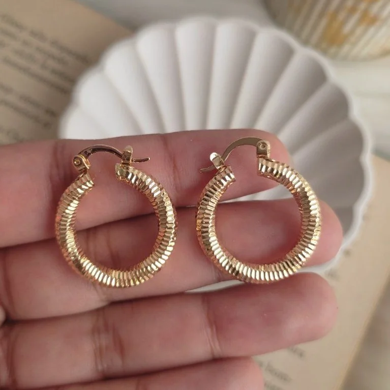 CANDONGAS AURORA